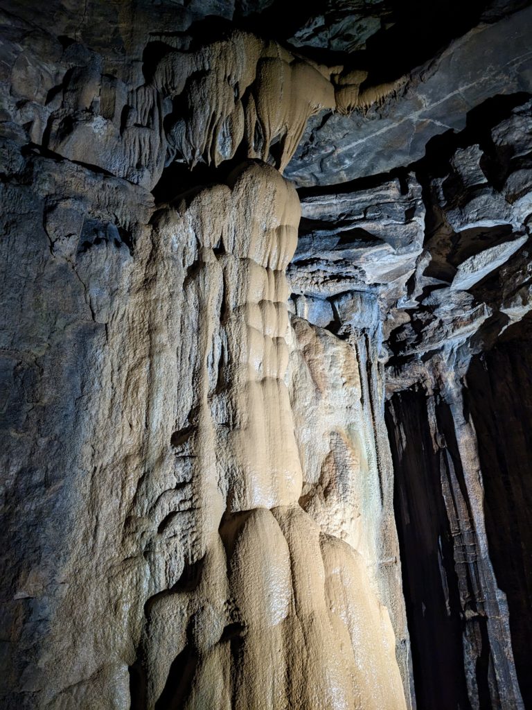 Flowstone cave formation