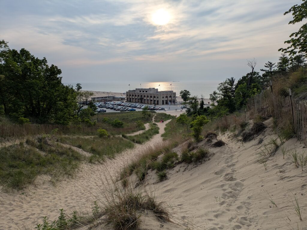 A view of the Lake Michigan from the top of the Devil's Slide