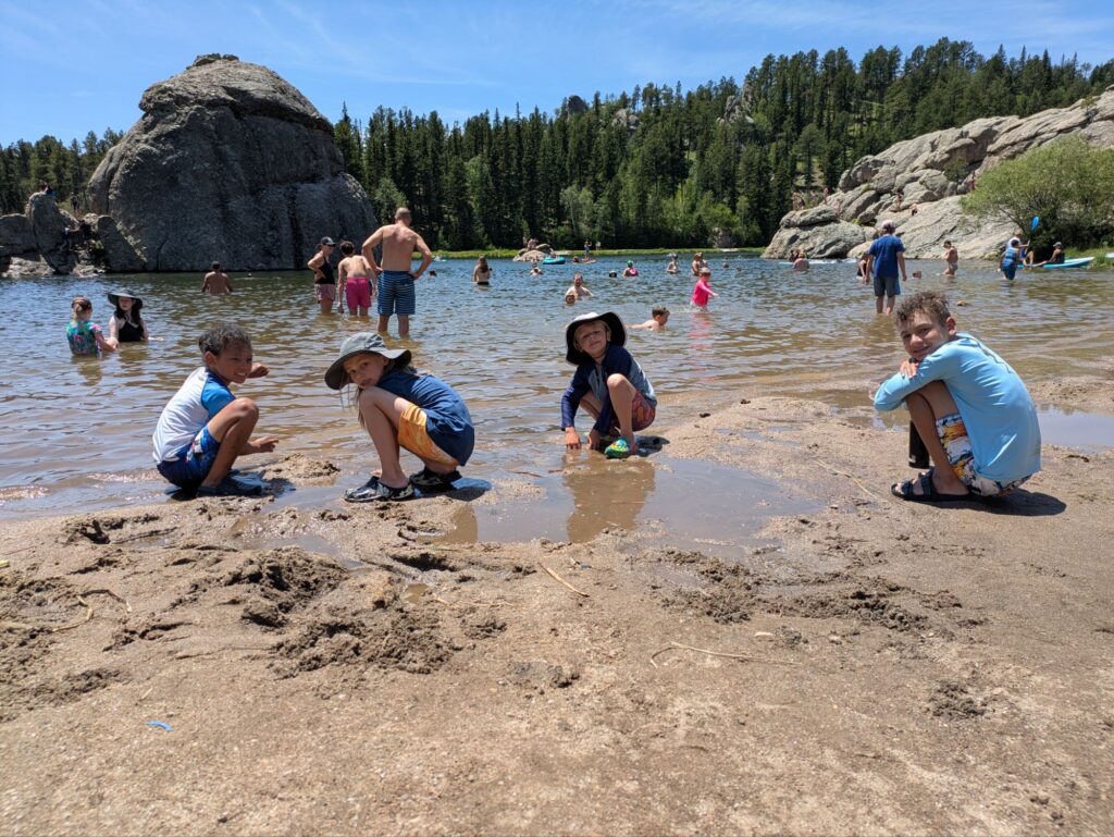 Kids playing at Sylvan lake, site where Nicholas Cage drained it in National Treasure II