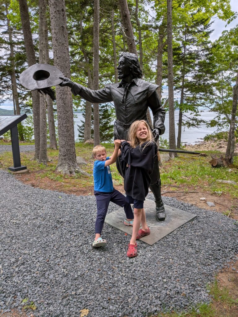 Lincoln trying to steal Dugan's sword