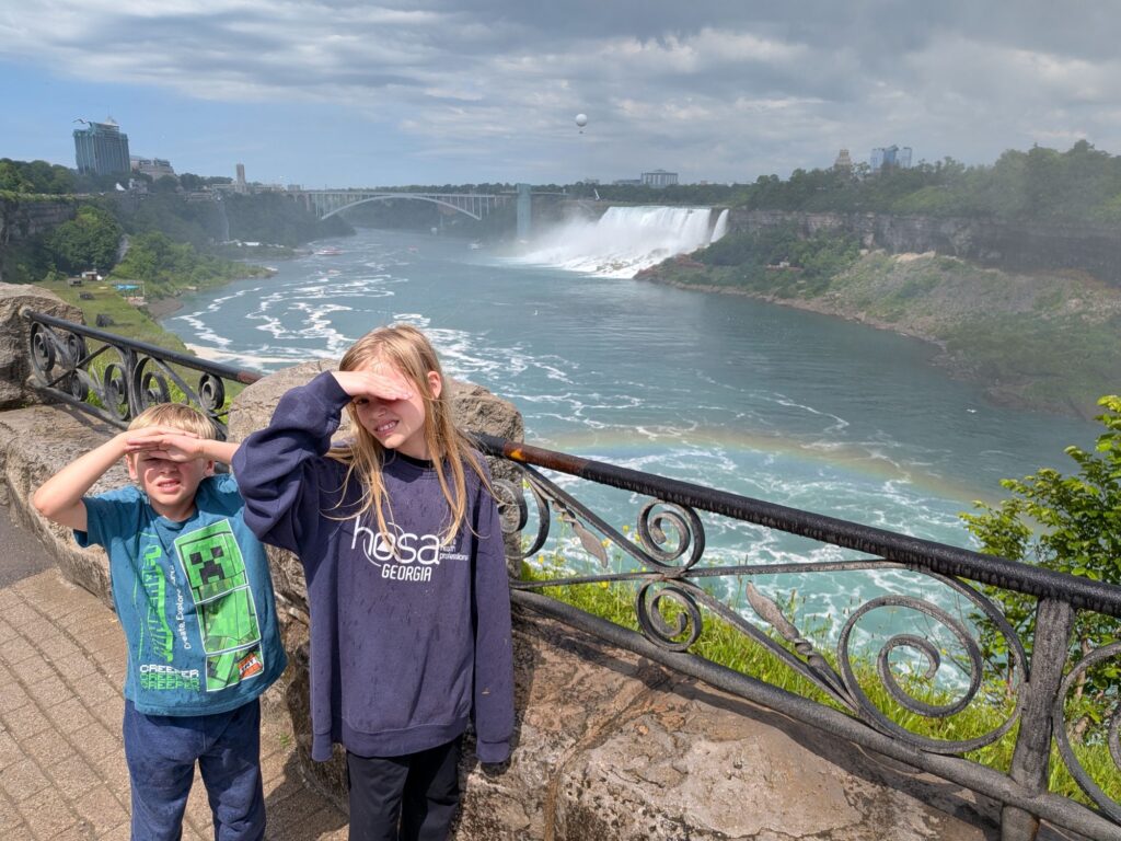 Niagra Falls from the Canadian Side